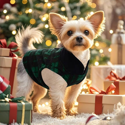 Rbenxia 1 PC Plaid Dog Sweaters with Leash Ring Soft Fleece Vest Dogs Pullover Warm Jacket Pet Dogs Clothes Winter Dog Outfits for Small Puppy Cat Pets (Green and Black, Large)