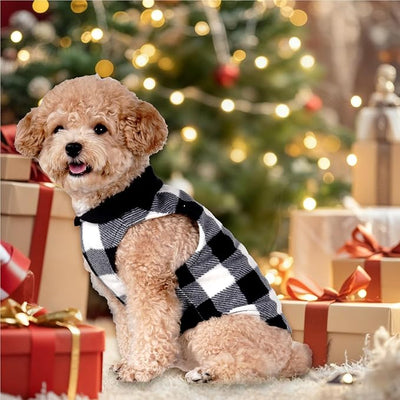 Rbenxia 1 PC Plaid Dog Sweaters with Leash Ring Soft Fleece Vest Dogs Pullover Warm Jacket Pet Dogs Clothes Winter Dog Outfits for Small Puppy Cat Pets (Black and White, Medium)